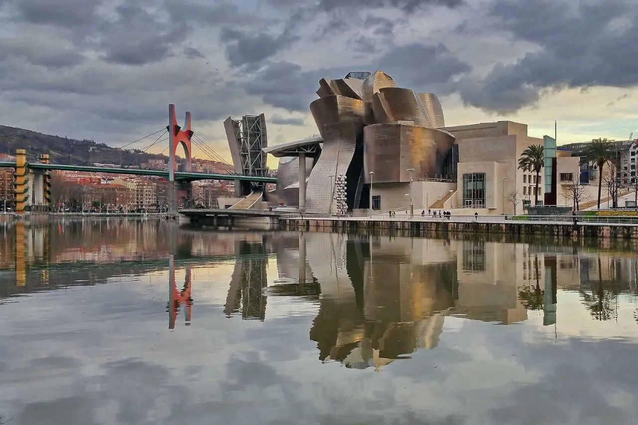 Pretty Guggenheim Esencia Bilbao By Urban Hosts Apartamento